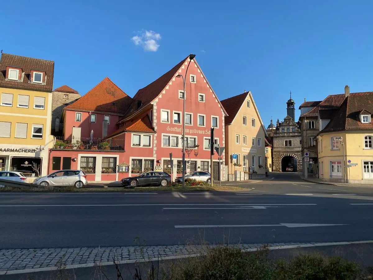 Gasthof Zum Goldenen Schiff - Lehm, Stil & Altstadtflair Marktbreit Németország